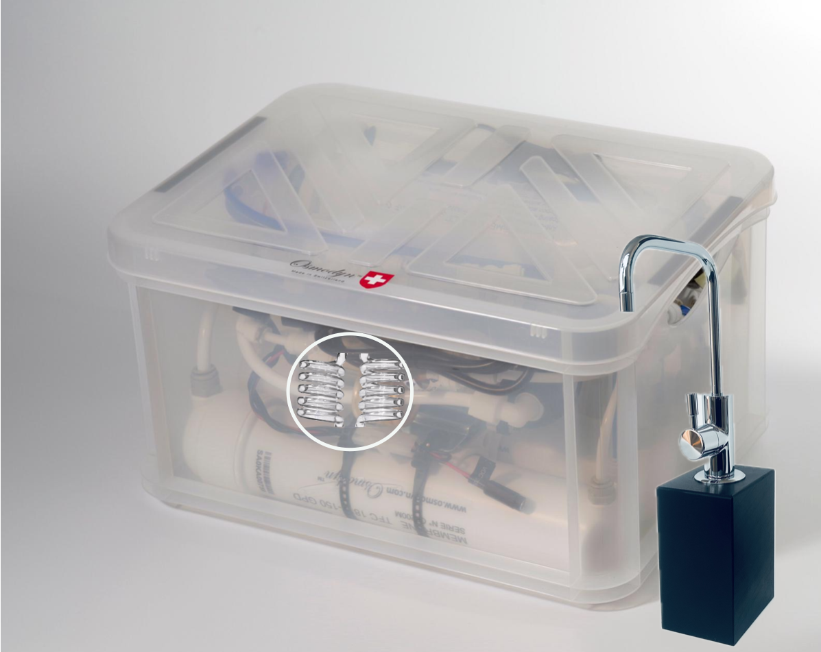 Kit osmoseur Premium Elixir Osmodyn avec robinet 1 voie mobile sans perçage, aspect chromé, support quadrangulaire double vortex verre et débit direct