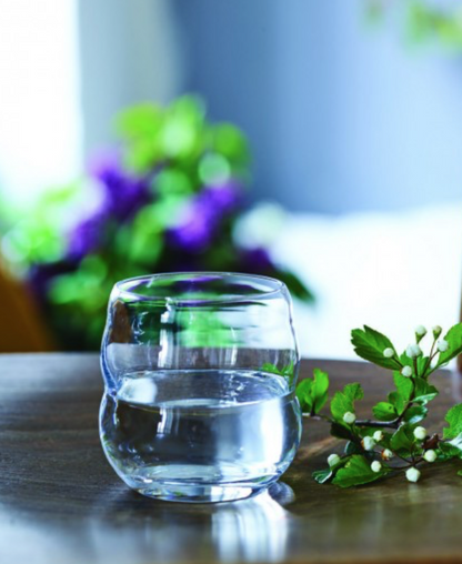Verre à onde de forme et fleur de vie