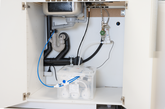 osmoseur premium osmodyn, installation sous evier dans coffret